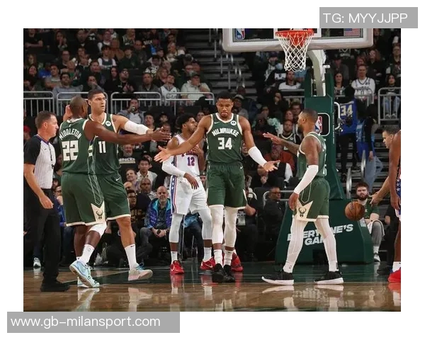 雄鹿面临挑战里弗斯强调冷静应对不急于调整阵容 雄鹿面临挑战里弗斯强调冷静应对不急于调整阵容