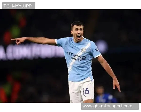 罗德里因肌肉受伤缺席后重返曼城训练状态回暖 罗德里因肌肉受伤缺席后重返曼城训练状态回暖